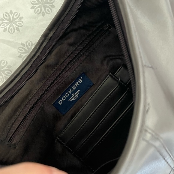 Dockers Vintage Hobo Bag - Picture 3 of 3